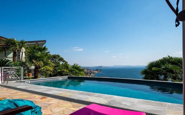 Pallanza Villas