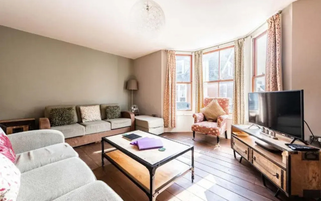 Host Stay Villa Otto