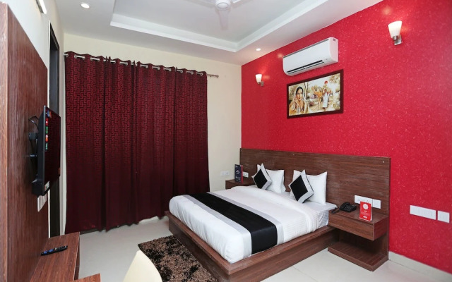 OYO 16349 For U