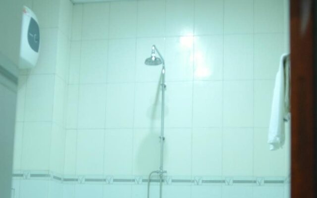 Thai Ninh Hotel