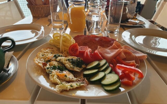 Yachter Club Modra Cajka