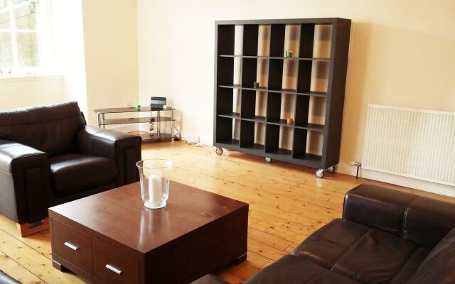 Large 3 Bed West End Apartment