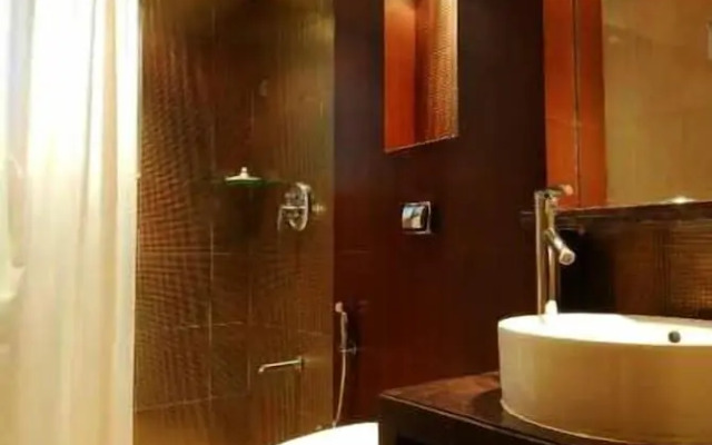 Hotel Varishtta Executive Inn