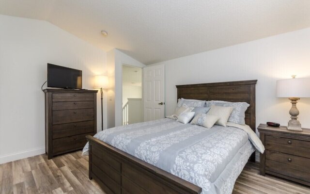 5 Bedroom 3.5 Bathroom Pool Villas