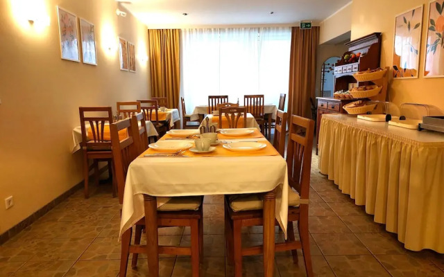 Hotel Messeschlaf
