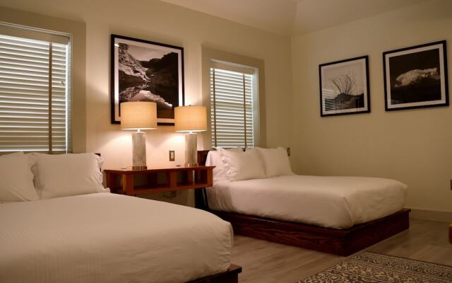 The Dixie Motel Brenham