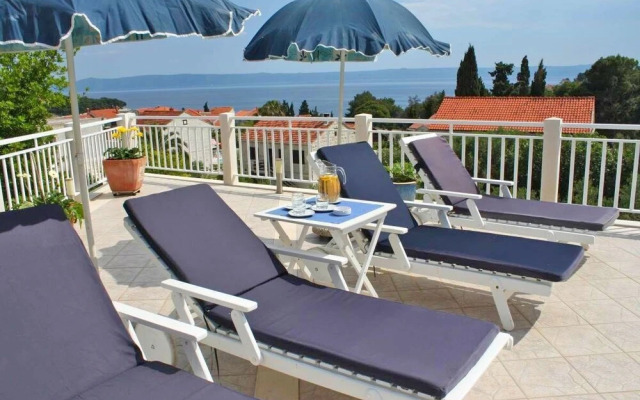 Luxury Accommodation Mirula