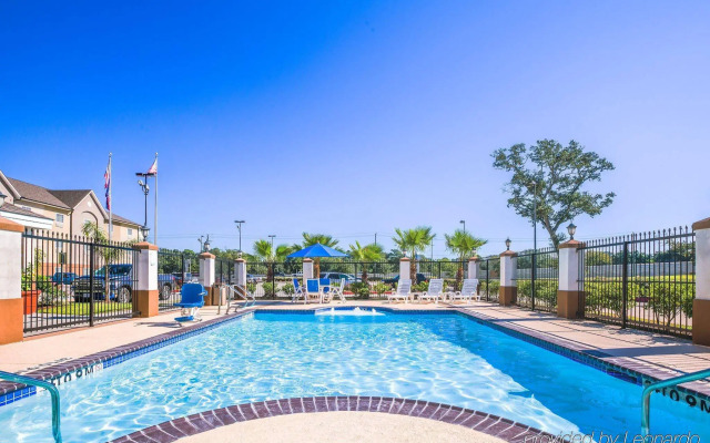 Candlewood Suites Lake Jackson Clute by IHG