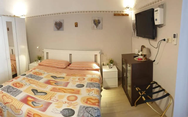 Giovanni s little house