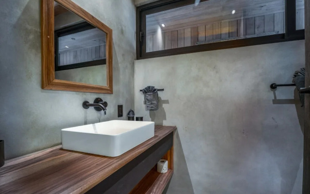 Shadow Sands Villa