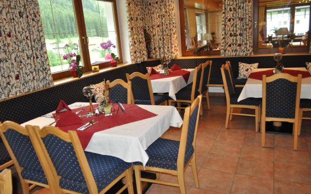 Alpinhotel Berghaus
