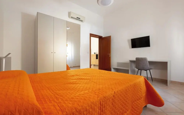 3900 Leccelsa Dimora by Barbarhouse