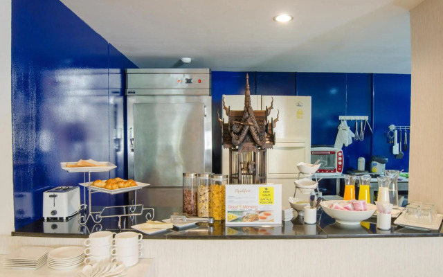 iCheck Inn Residences Sathorn