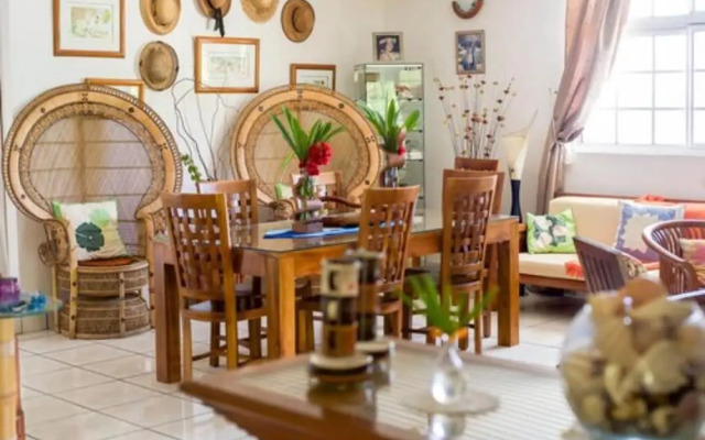 Bora Vaite Lodge