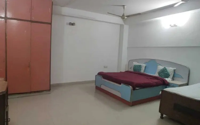 Hotel Abhishek Residency By The Arrow