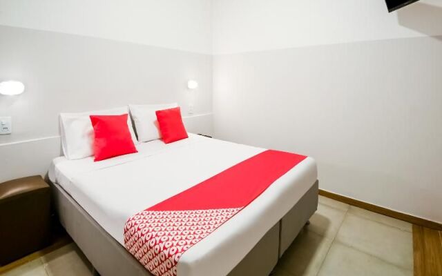 Oyo 131 Girassol Carioca