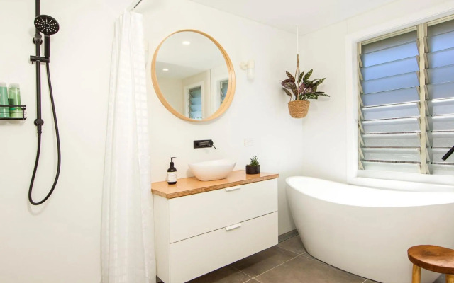 Spinnaker - Family Getaway - 2mins Walk to Beach