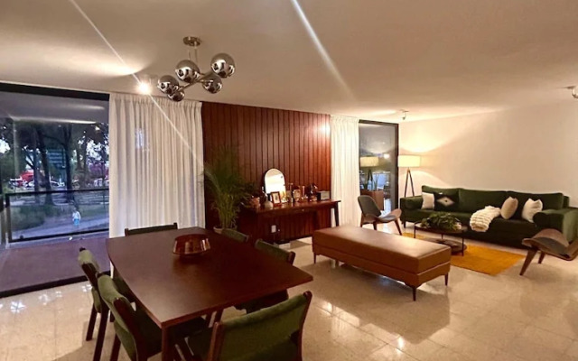 21 Wonderful Apartment Location Design Balcony AC