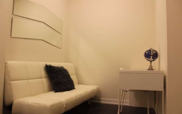 Executive Skyline Suites