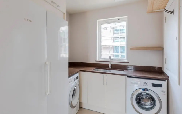 The Eyre Suite Penthouse - Farringdon - by Frankie