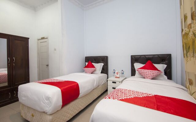 OYO 1520 Hotel Kartini