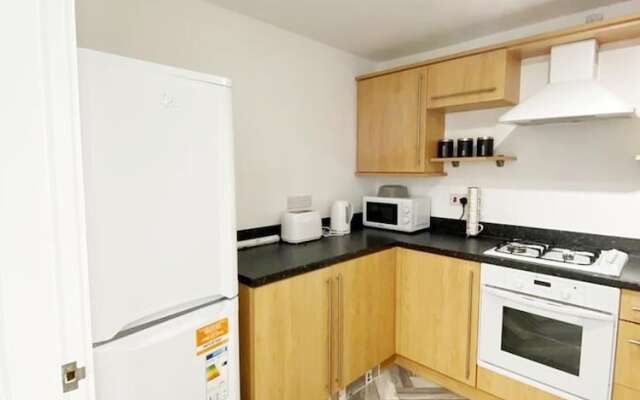 Remarkable 3-bed House in Sheffield