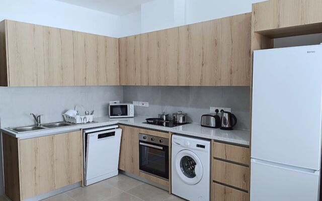 Larvella Estia Luxury Suites