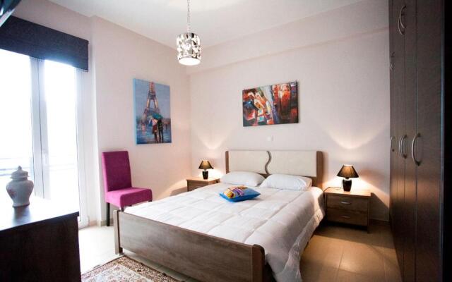 Elena & Pelagia Luxury Apartment