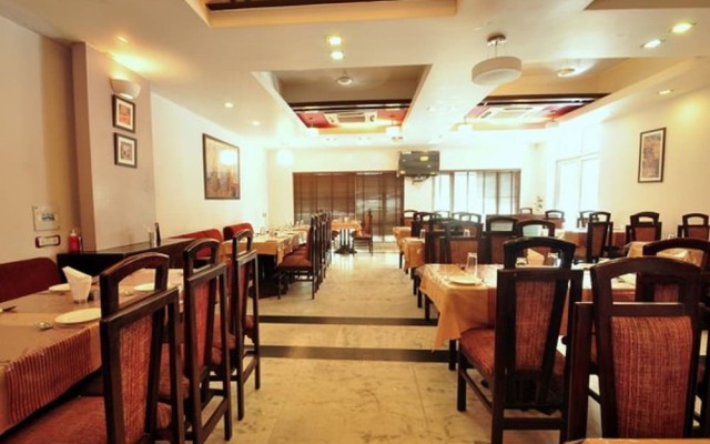 Hotel Raj Darbar