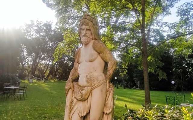 Palazzo 100 finestre Suite D'Annunzio