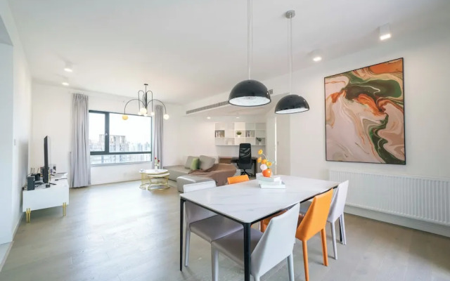 Tyms 3BR 2BA Apt Novel Garden Metro