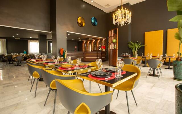 Fourteen Hotel Ain Sebaa