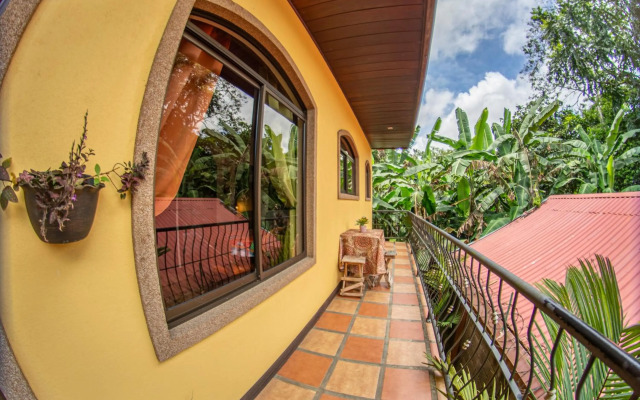 Sol y Luna Apartments