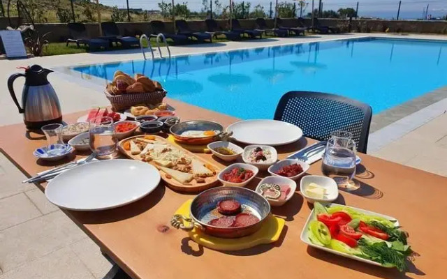 Kotinos Beach Hotel