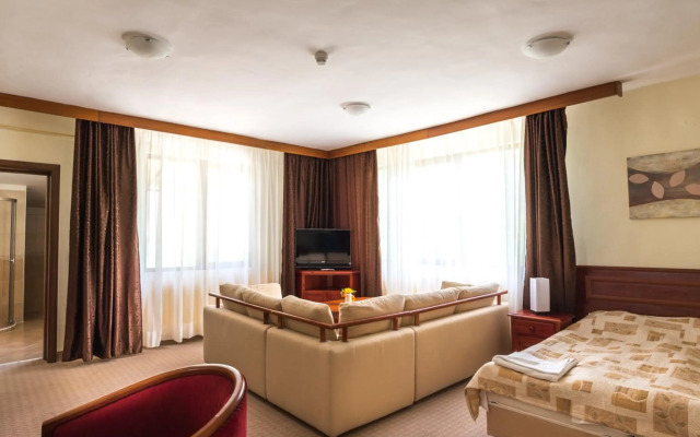 Hotel Elina