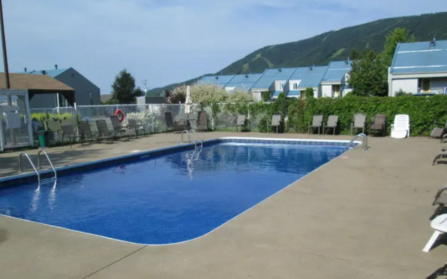Condo Qc Mont Ste-Anne Au Scandinave
