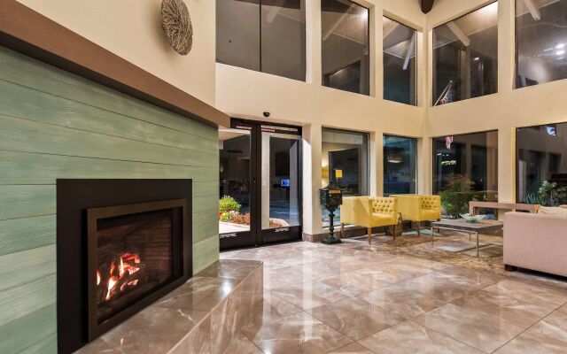 Best Western Plus Inn Scotts Valley