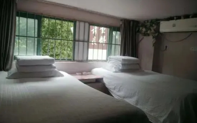 Ningbo zechen hotel