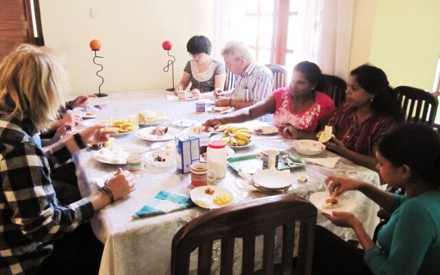 Kandy Down Town Hostel