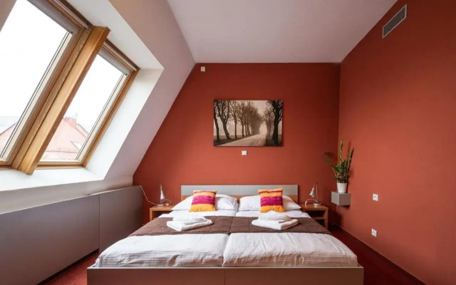 Hotel Ruby Blue