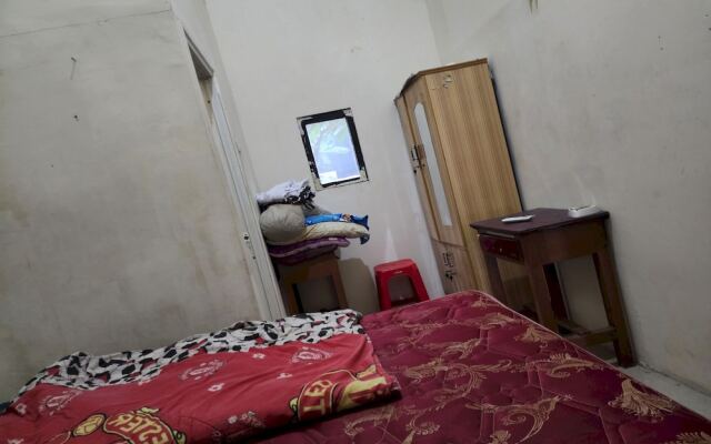 OYO 93865 Dv Homestay Syariah Kupang