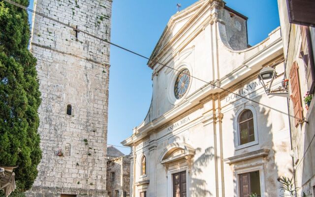 Completely Renovated Traditional Istrian Stone House Villa Bale-valle