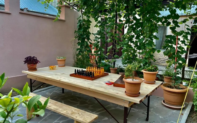 Guest House - Avlabari