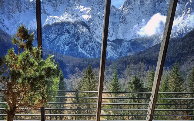 Spik Alpine Wellness Resort