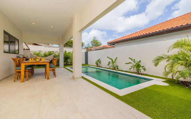 Villa Prikichi Near Beach w Private Pool