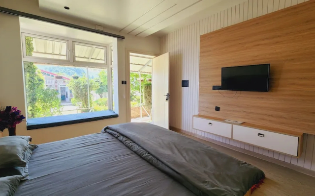 Viewtoria Resort