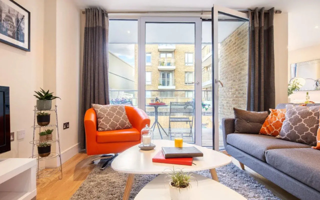 Canary Gateway Apartments