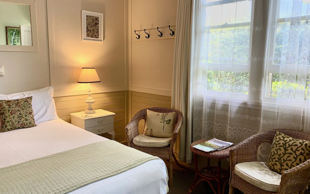 Links House – Guest Rooms – Bowral