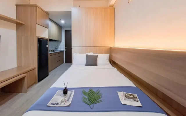 Modern Minimalist Studio At Transpark Bintaro Apartment