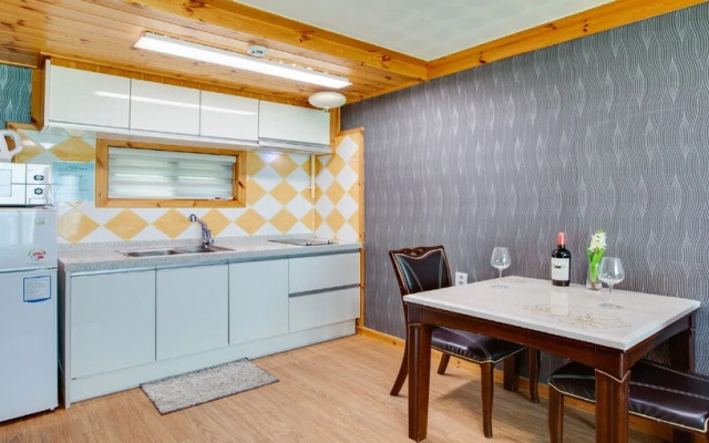 Gangneung Seaview Pension